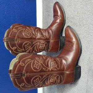 Ariat Cowboy Boots